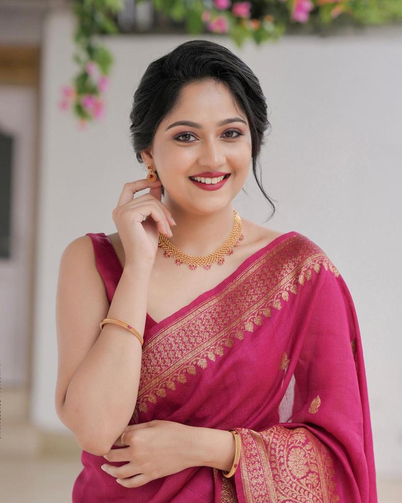 Banarasi Soft Silk Saree with Copper Zari Jacquard Weaving